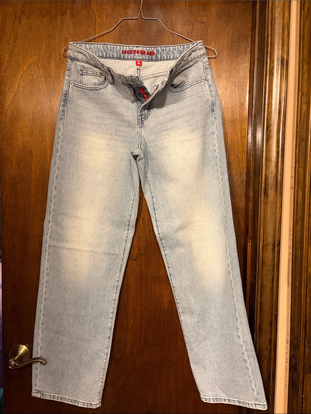 Lucky Brand Women's Light Wash Straight Leg Jeans - Pale Blue